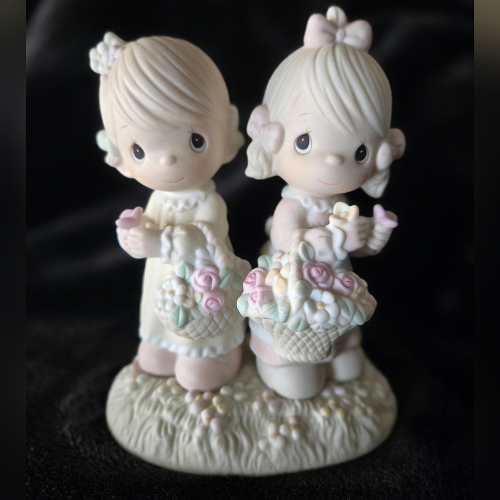 Precious Moments - To My Forever Friend - 1985 Perfect Condition. No box